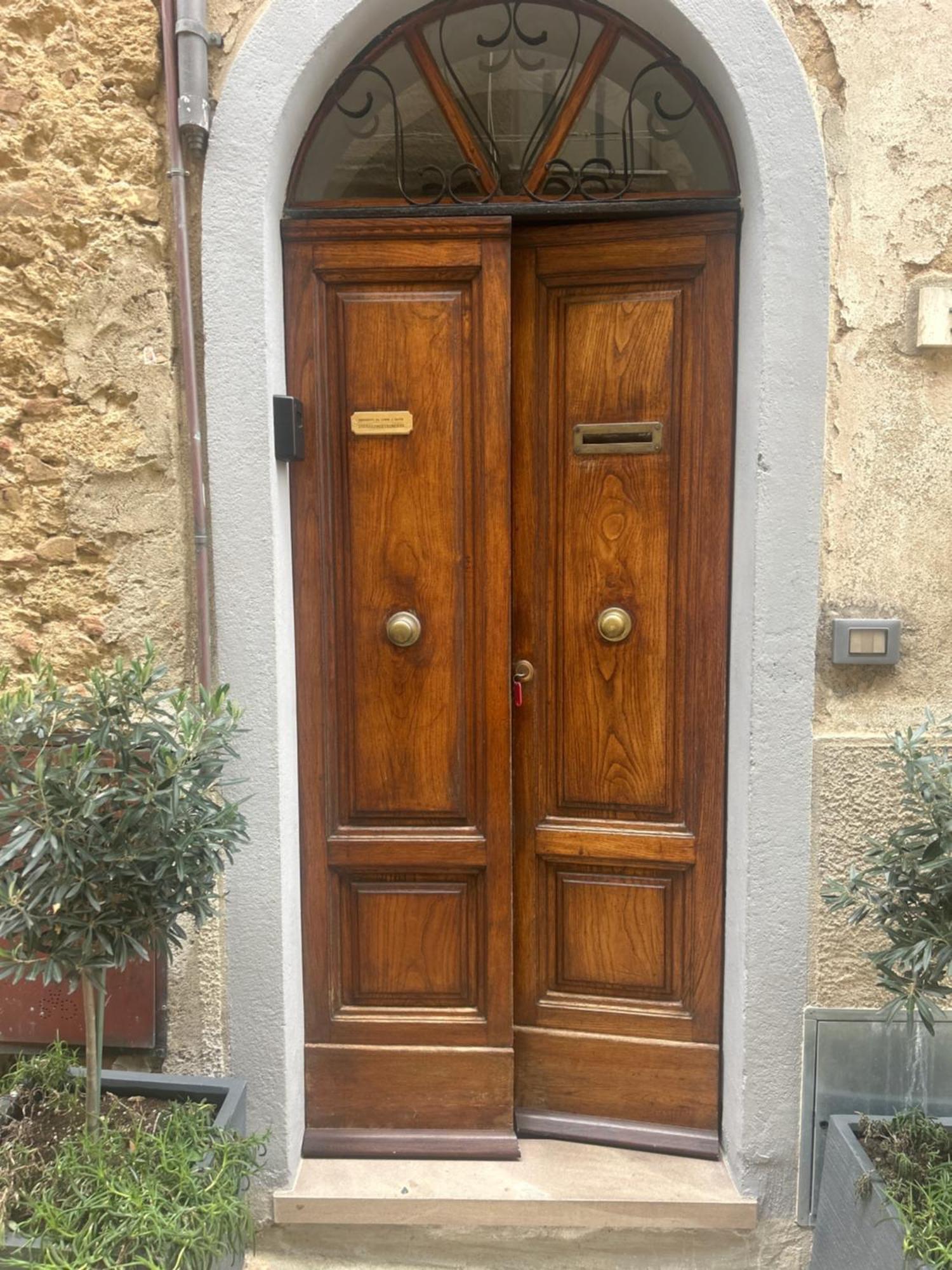 Benvenuti Da Linda E David Appartement Volterra Buitenkant foto